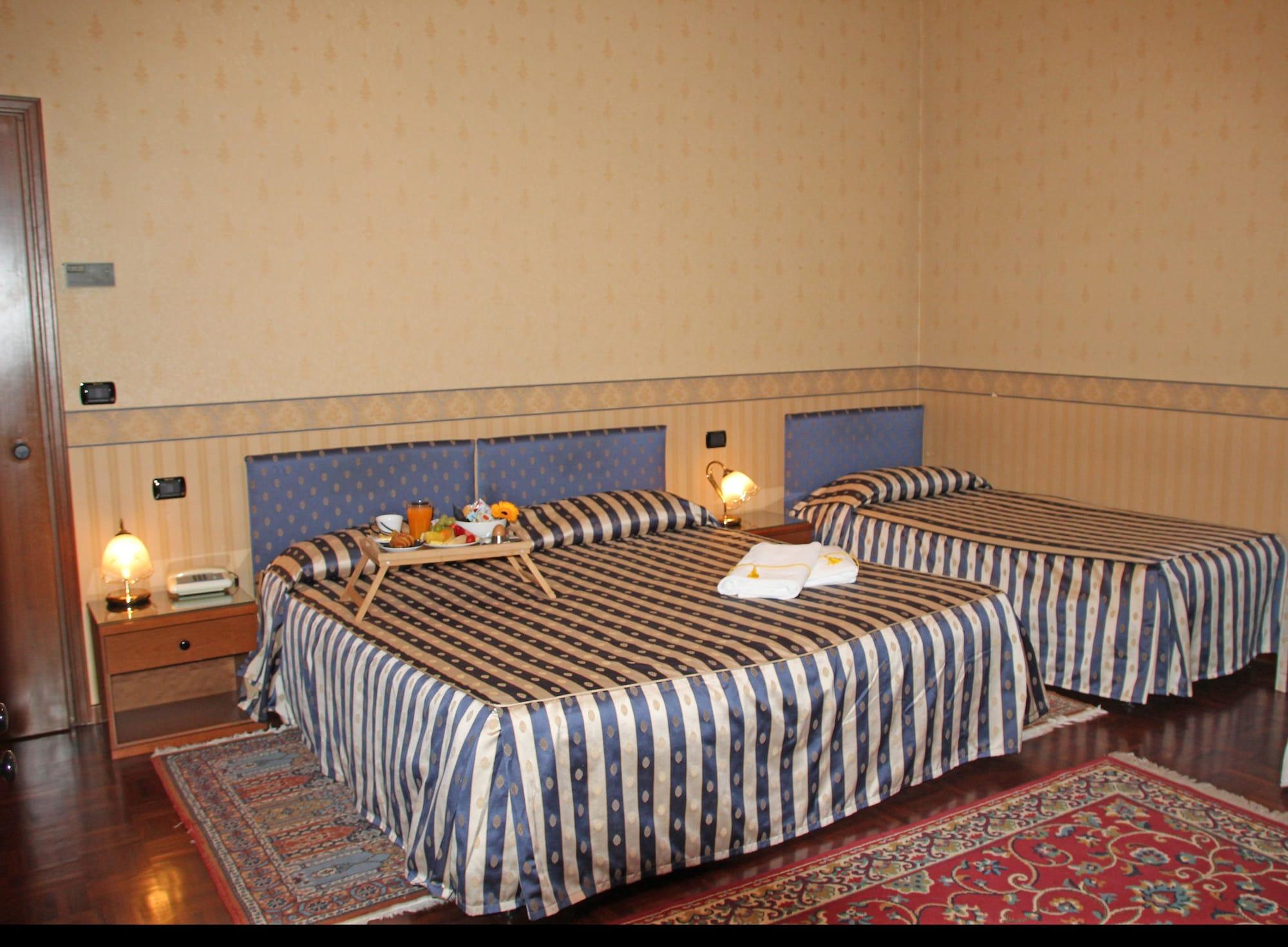 Albergo Ristorante Leon D'Oro Noventa di Piave Buitenkant foto