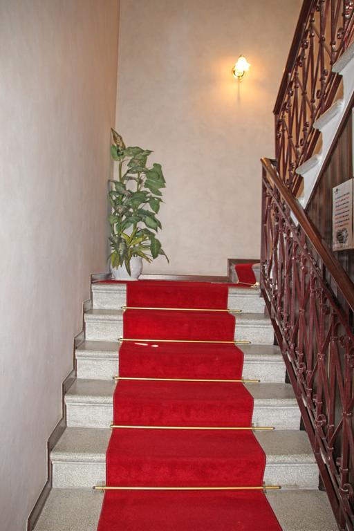 Albergo Ristorante Leon D'Oro Noventa di Piave Buitenkant foto