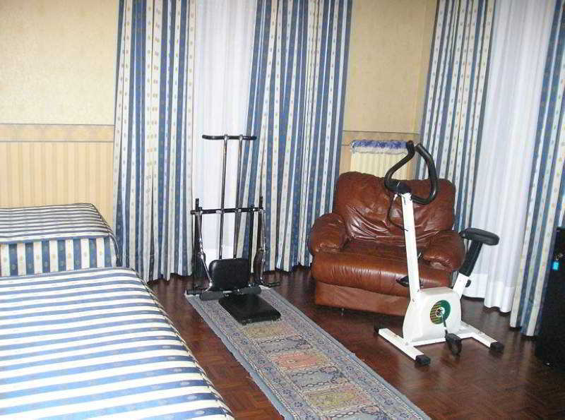 Albergo Ristorante Leon D'Oro Noventa di Piave Buitenkant foto