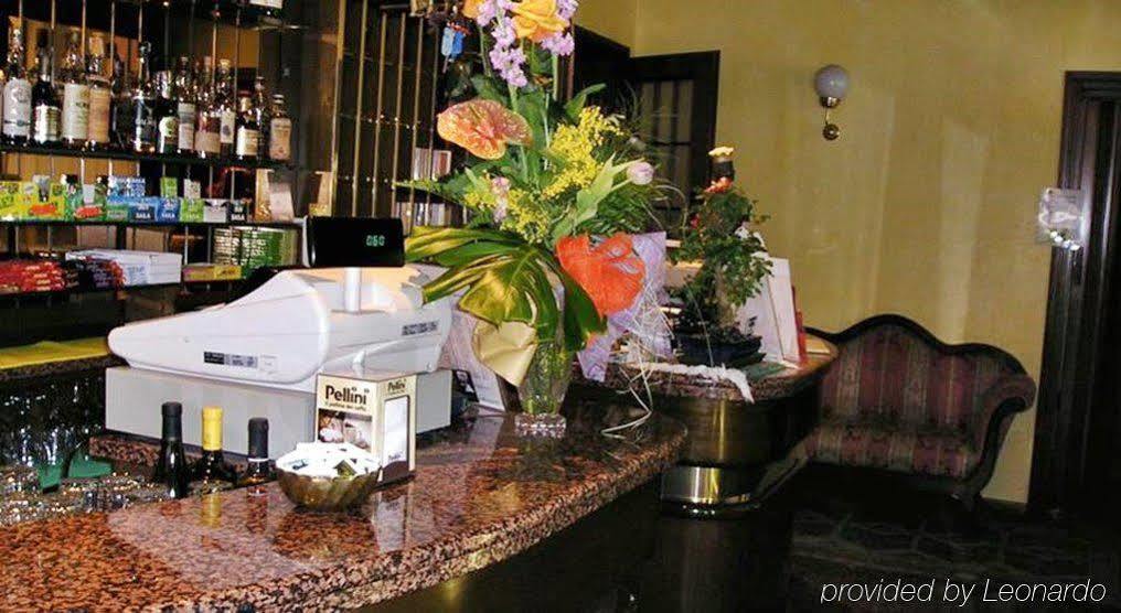 Albergo Ristorante Leon D'Oro Noventa di Piave Buitenkant foto