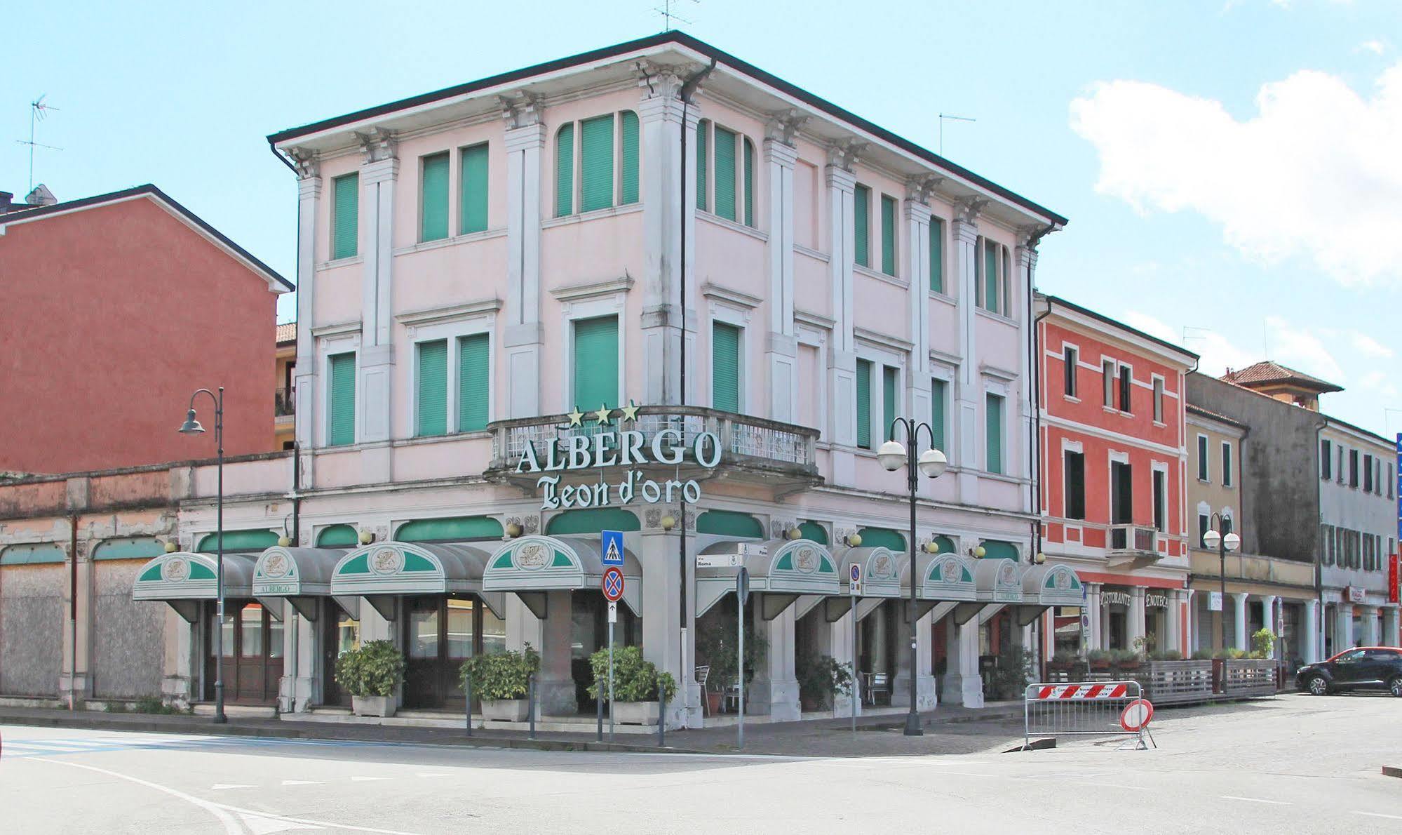 Albergo Ristorante Leon D'Oro Noventa di Piave Buitenkant foto